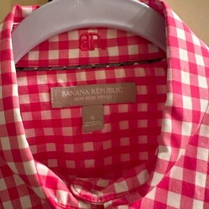 Banana Republic pink & white gingham check long sleeve womans shirt size 6